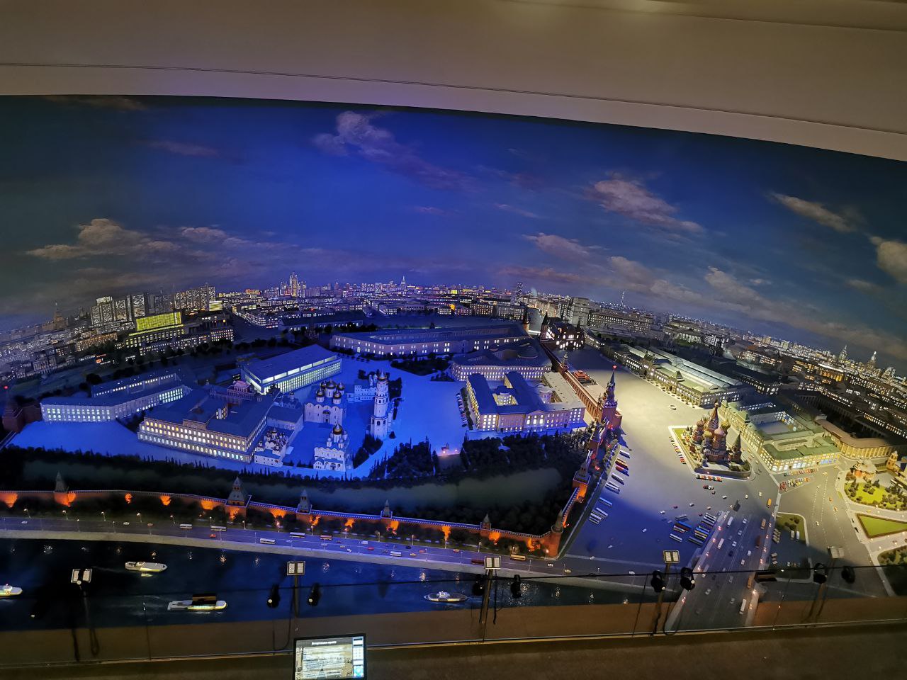 Как «Интурист» зажигал звезды для турагентов в Москве | Ассоциация ...