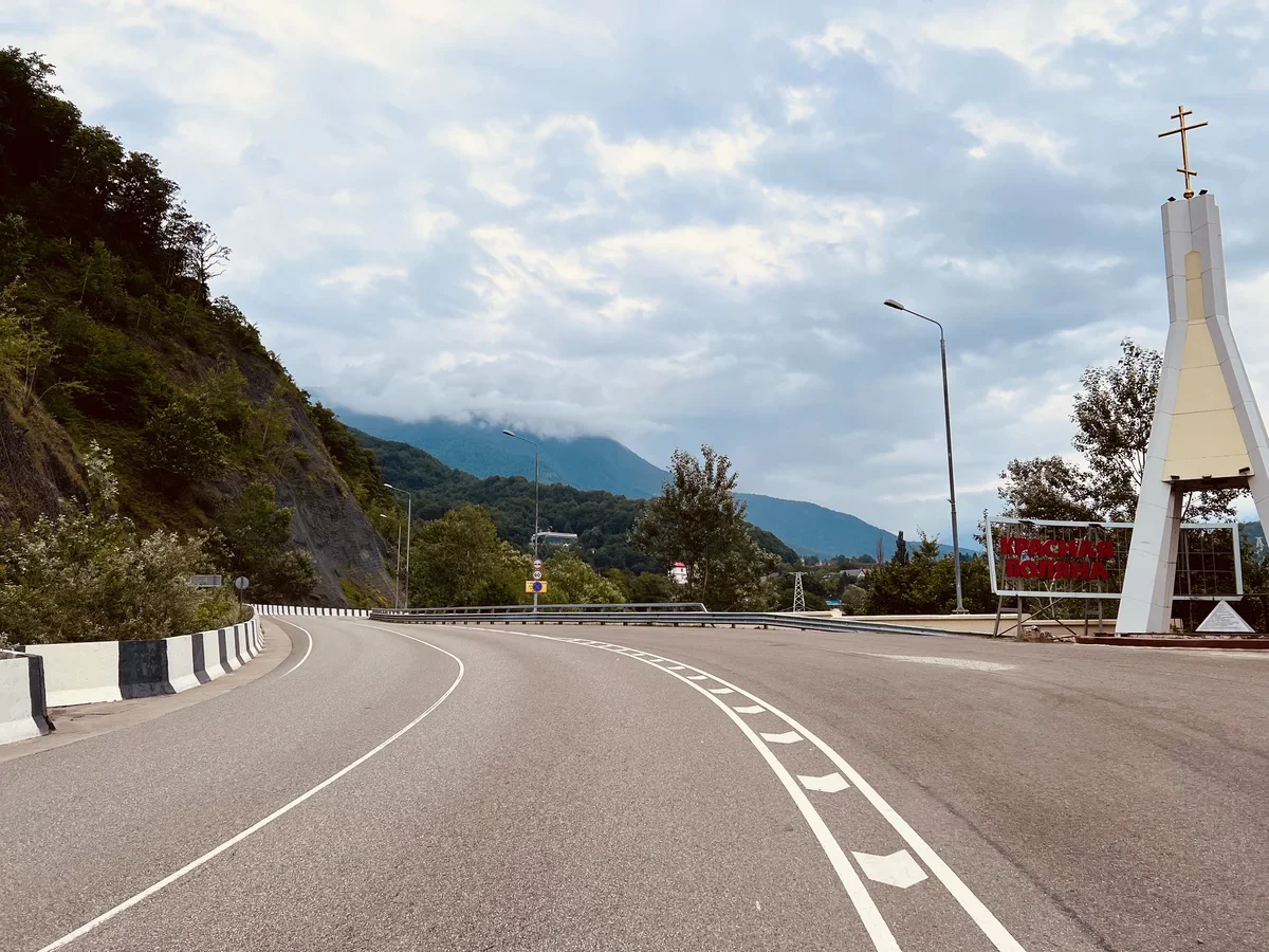Абхазия стоит ли ехать в 2024. Красивые места в Сочи на машине. Сочи авто.