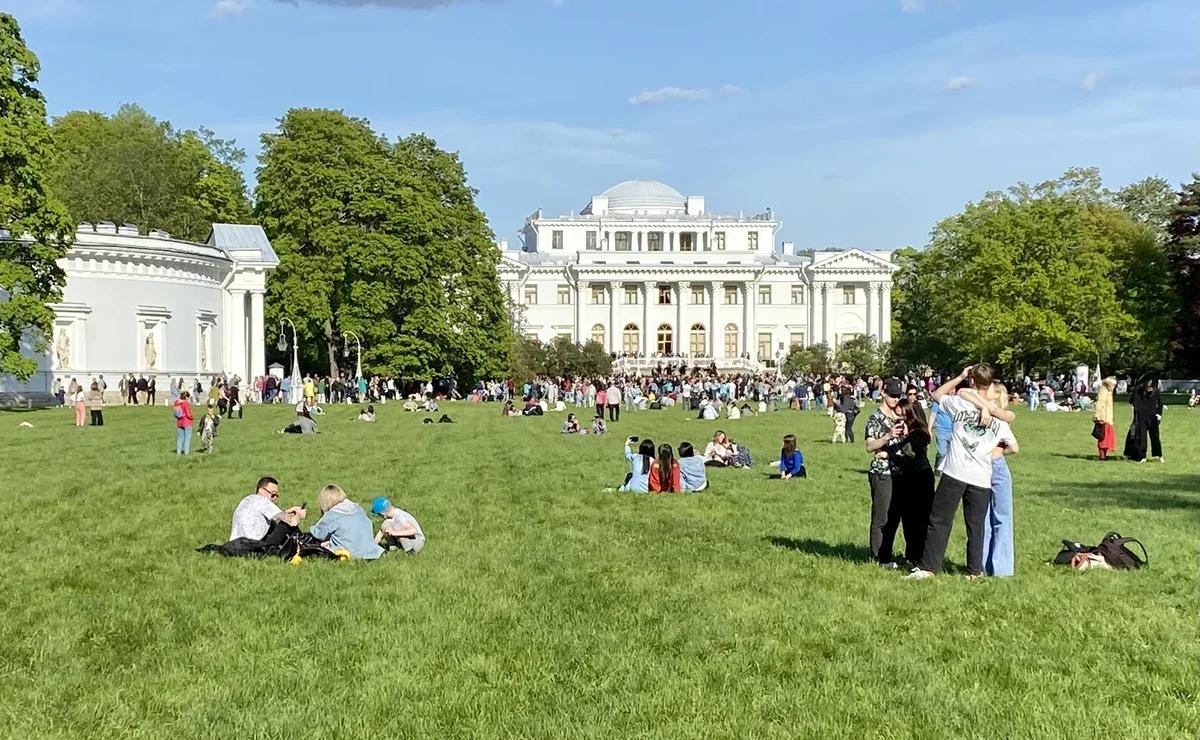 Сады и парки Санкт-Петербурга: атмосферные пространства для новых историй