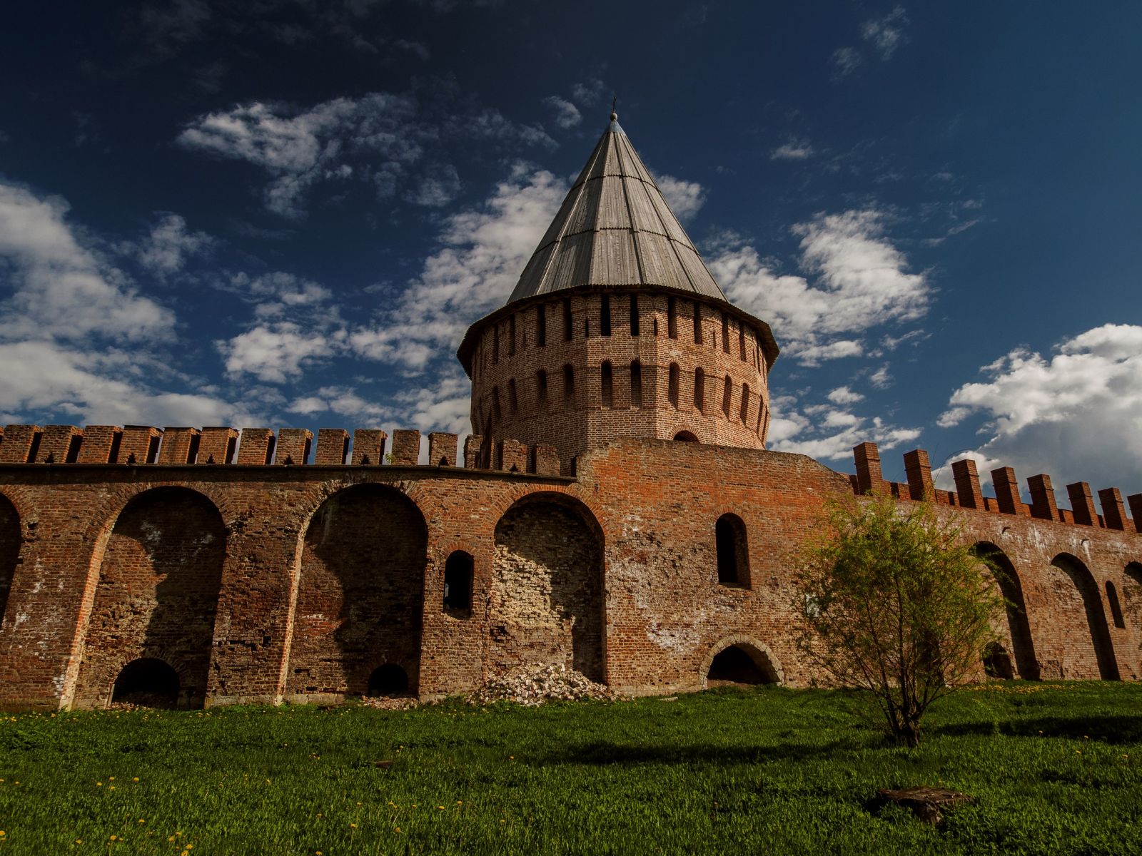 Смоленская крепость история